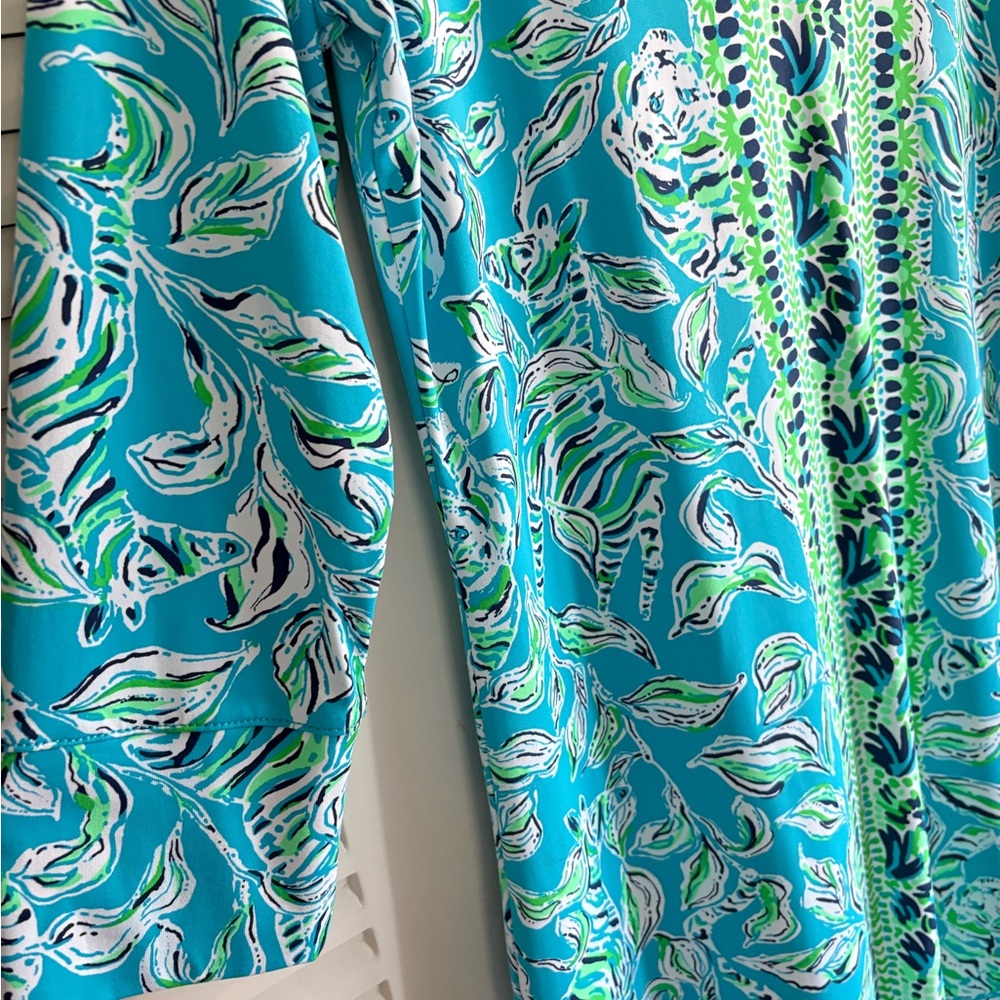 Lilly Pulitzer Blue and Green Floral Dress. 50+SPF Small - Picture 4 of 6